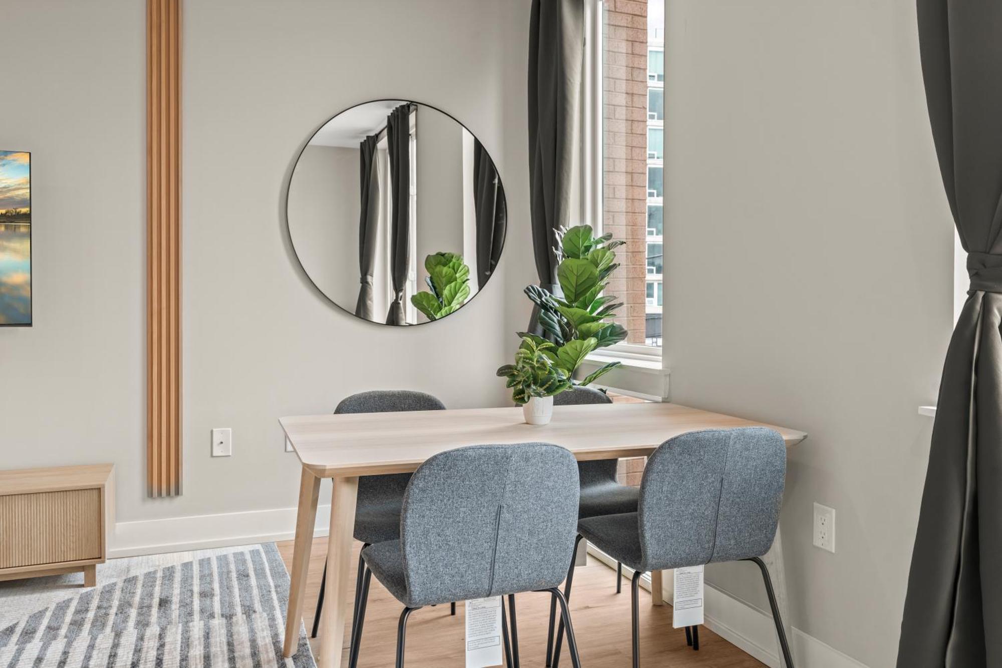 Apartment Apartmint At Five On Canal -