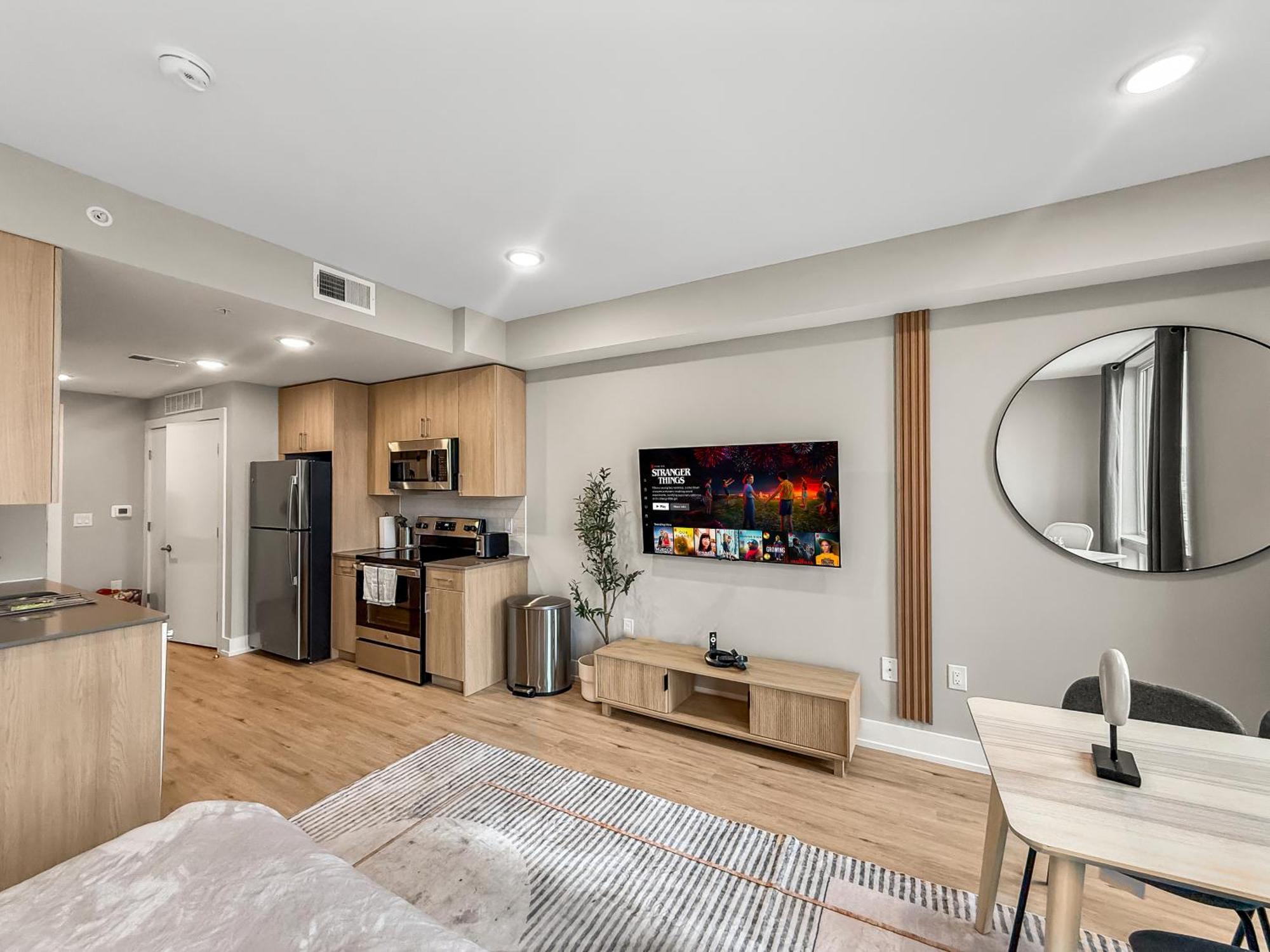 Apartmint At Five On Canal - * Philadelphia