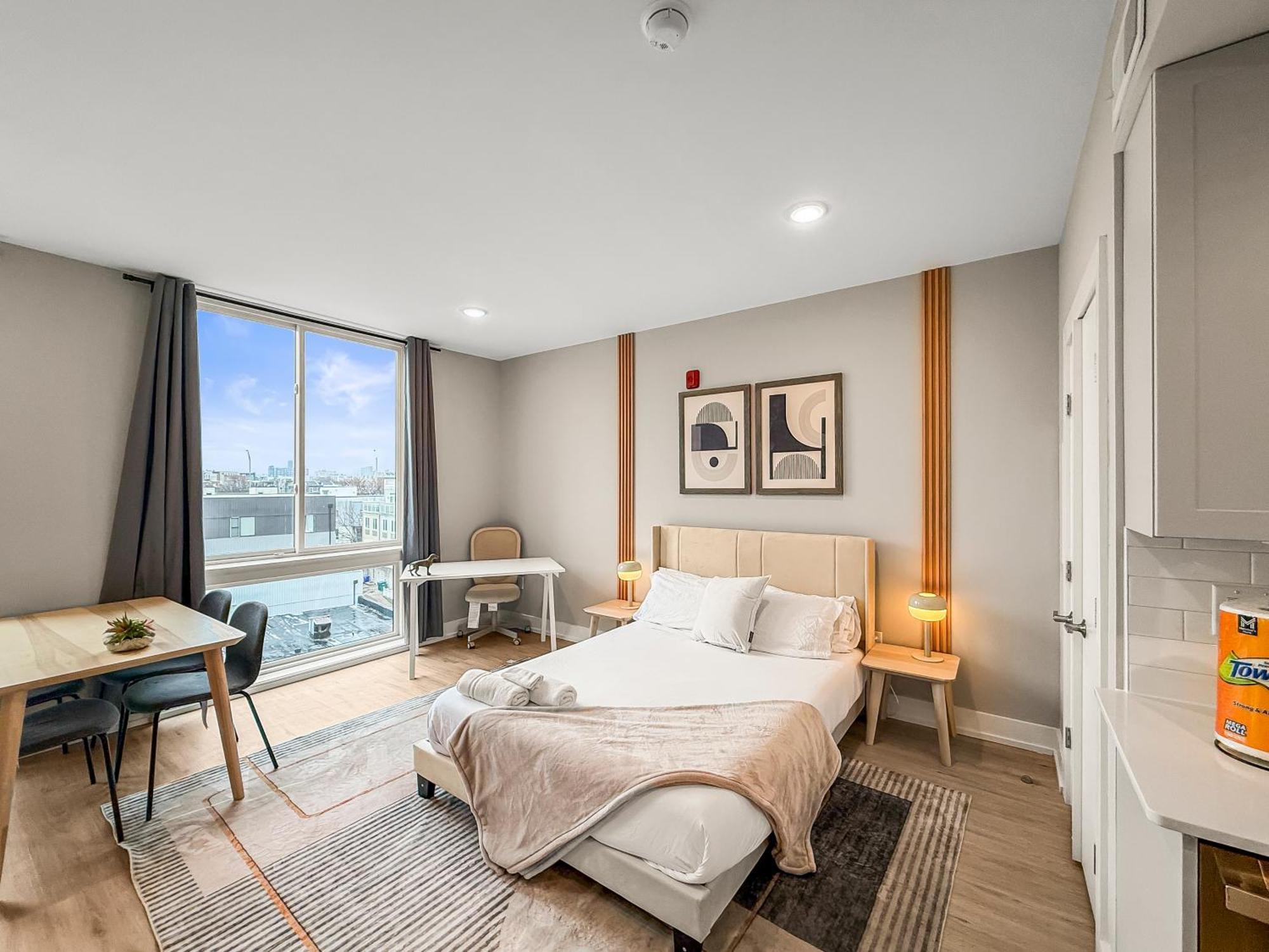 Apartmint At Five On Canal - * Philadelphia